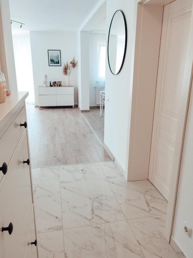 Silver Eden Apartments クルージュ＝ナポカ エクステリア 写真
