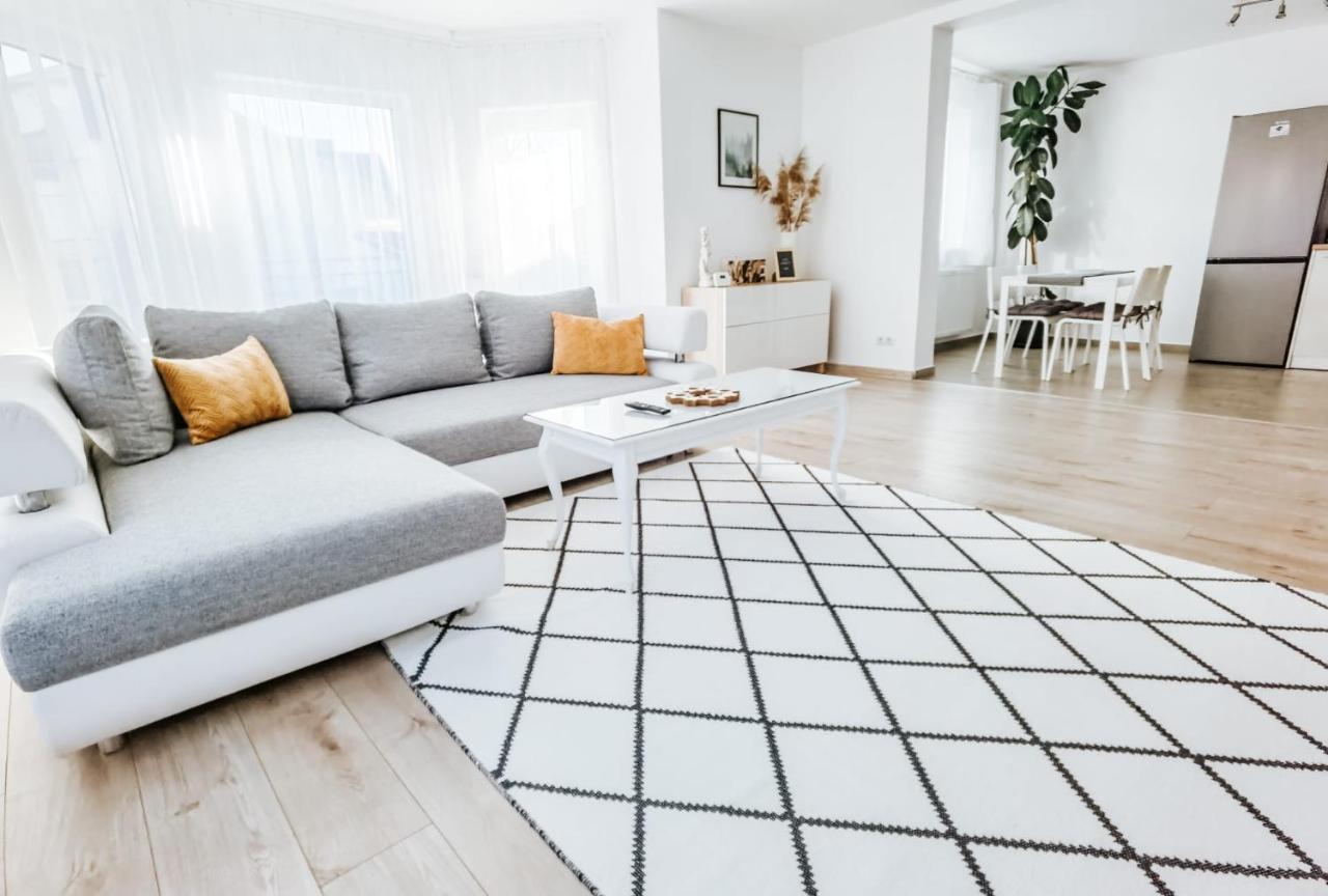 Silver Eden Apartments クルージュ＝ナポカ エクステリア 写真